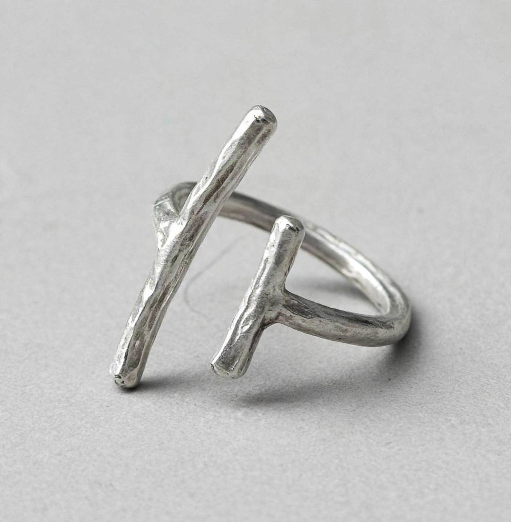 2 Lines Minimalist Silver Ring