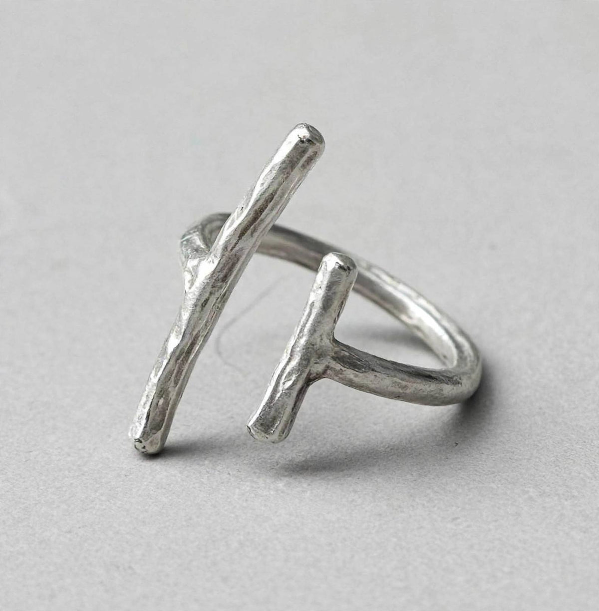 2 Lines Minimalist Silver Ring