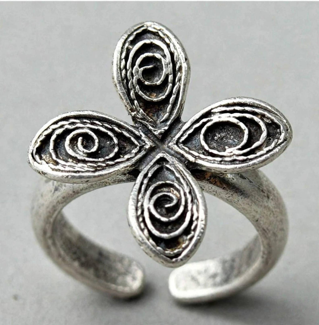 4 Petal Flower Silver Ring